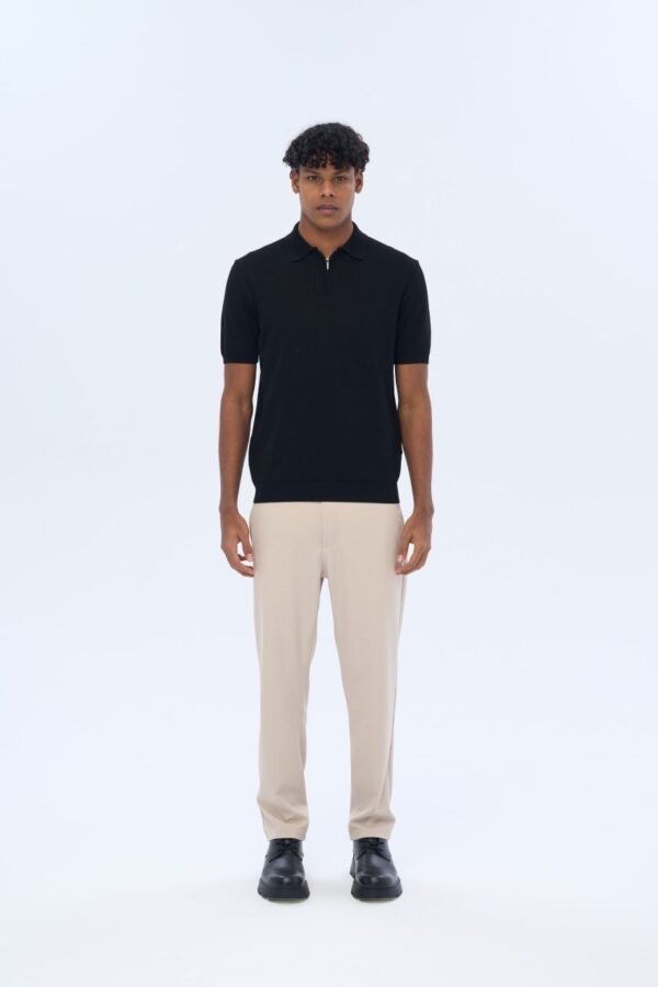 knitted polo shirt