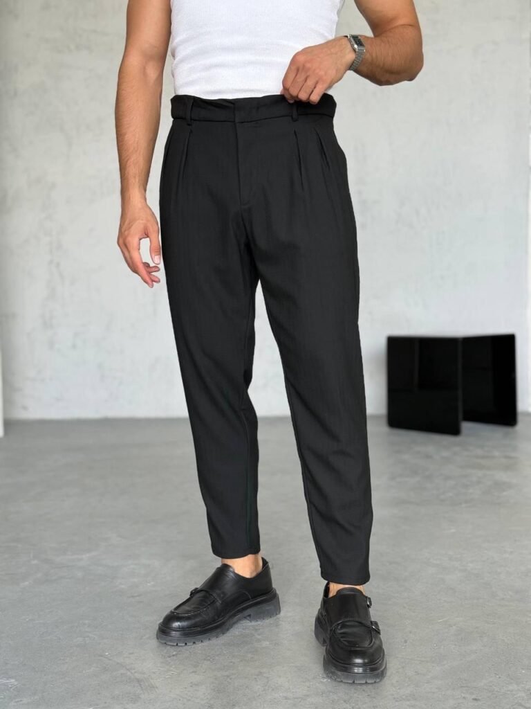 Classic cotton trousers